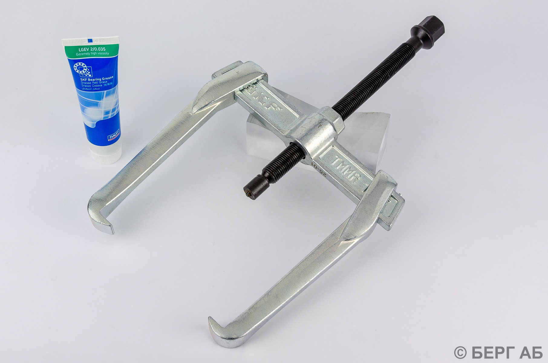 : SKF</br>  TMMR 120F